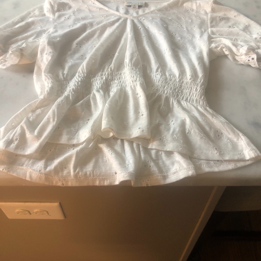 Eyelet white t-shirt